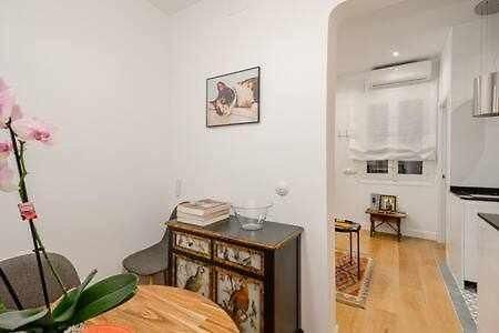 Apartamento La Latina Palacio Madrid Esterno foto